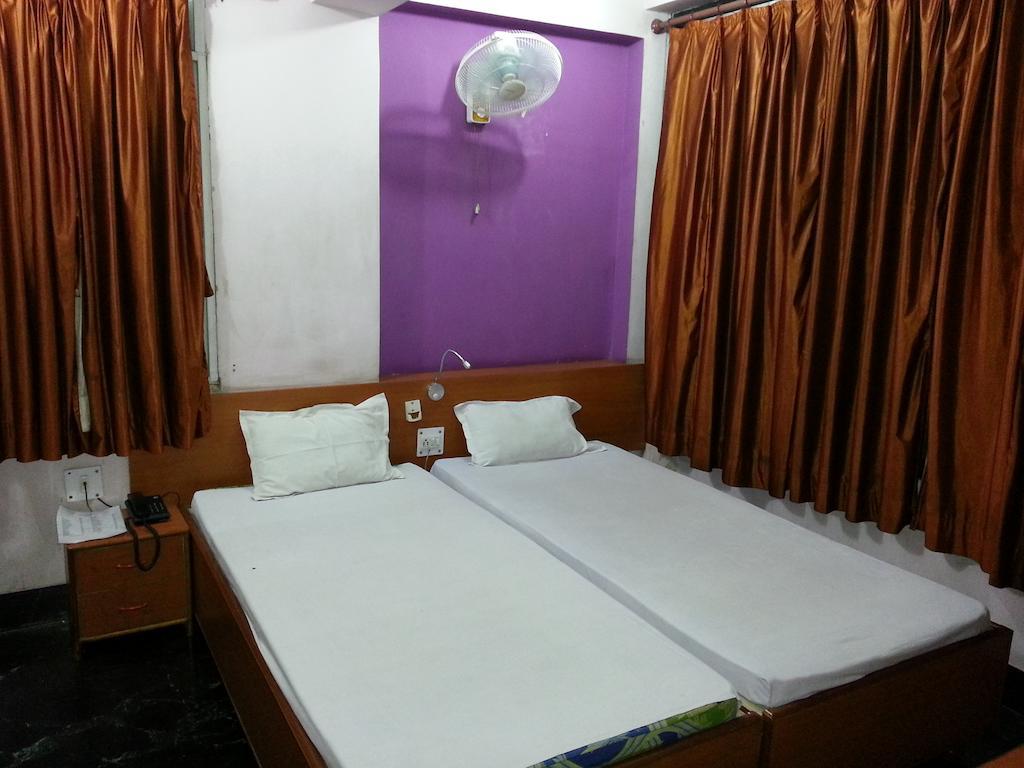 Dhanbād Hotel Marina Inn חדר תמונה