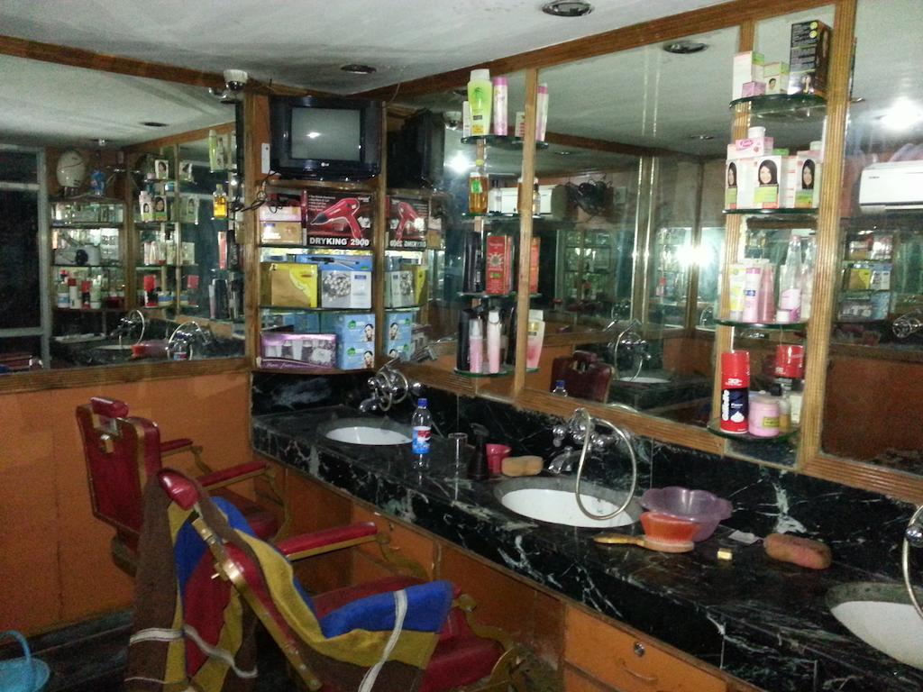 Dhanbād Hotel Marina Inn מראה חיצוני תמונה